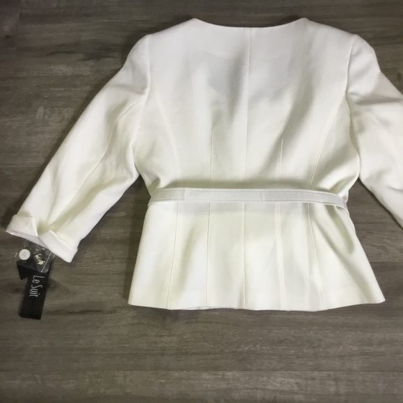 LE SUIT Winter White two piece belted suit jacket and midi skirt suit size 8 NWT - Picture 3 of 12